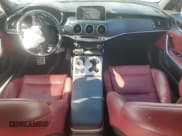 ✅ 2020 Kia Stinger GT • VIN: KNAE35LC4L6085276 • Lot: 61171515. Wystawiony na Copart z przebiegiem 160 306 mil. Bezpłatny archiwum sprzedaży aukcyjnych z USA i szczegółowy raport historii pojazdu na DreamBid. Zdjęcie 8.