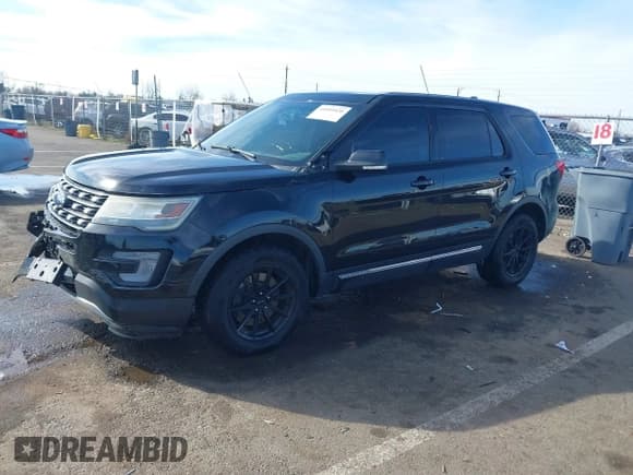 ✅ 2017 Ford Explorer XLT • VIN: 1FM5K8DH4HGC32632 • Lot: 41601020. Wystawiony na IAAI z przebiegiem 106 046 mil. Bezpłatny archiwum sprzedaży aukcyjnych z USA i szczegółowy raport historii pojazdu na DreamBid. Zdjęcie 2.
