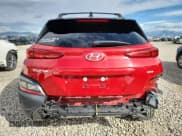 ✅ 2022 Hyundai Kona SEL • VIN: KM8K6CAB1NU881313 • Лот: 86265475. Опубликован ранее на Copart с пробегом 66 016 миль. Бесплатный доступ к архиву аукционных продаж из США и подробный отчёт об истории автомобиля на DreamBid. Изображение 6.