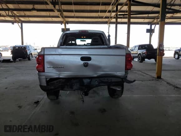 ✅ 2006 Dodge Dakota ST • VIN: 1D7HE28N76S528475 • Лот: 56294484. Размещён на Copart с пробегом Не указан миль. Получите бесплатный доступ к архиву аукционных продаж из США и посмотрите подробный отчёт об истории автомобиля на DreamBid. Изображение 6.