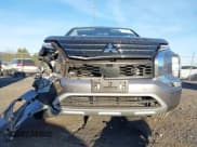 ✅ 2022 Mitsubishi Outlander SE • VIN: JA4J3UA80NZ024822 • Lot: 40825913. Listed on IAAI with 56,645 mi. Free auction sales archive from the USA and detailed vehicle history report at DreamBid. Image 6.