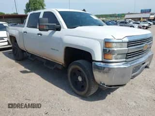 2016 Chevrolet Silverado 2500HD Work Truck z VIN 1GC1KUEG6GF127161, wystawiony jako IAAI lot #42713992 z przebiegiem 244 885 mil mil oraz . Historia ofert i sprzedaży dostępna na DreamBid. Obrazek 1.
