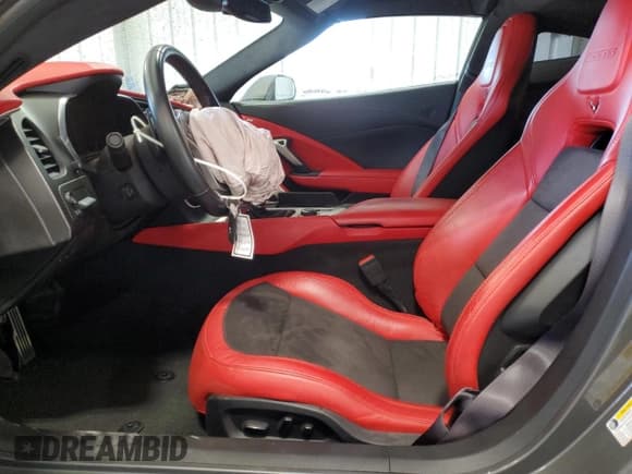 ✅ 2016 Chevrolet Corvette Z06 3LZ • VIN: 1G1YT2D67G5605319 • Lot: 84905645. Wystawiony na Copart z przebiegiem 12 533 mil. Bezpłatny archiwum sprzedaży aukcyjnych z USA i szczegółowy raport historii pojazdu na DreamBid. Zdjęcie 7.