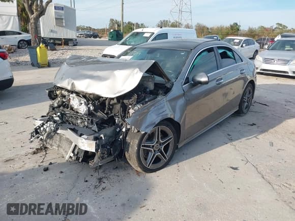 ✅ 2019 Mercedes-Benz A 220 • VIN: WDD3G4EB1KW036022 • Lot: 41445439. Listed on IAAI with 98,060 mi. Free auction sales archive from the USA and detailed vehicle history report at DreamBid. Image 21.