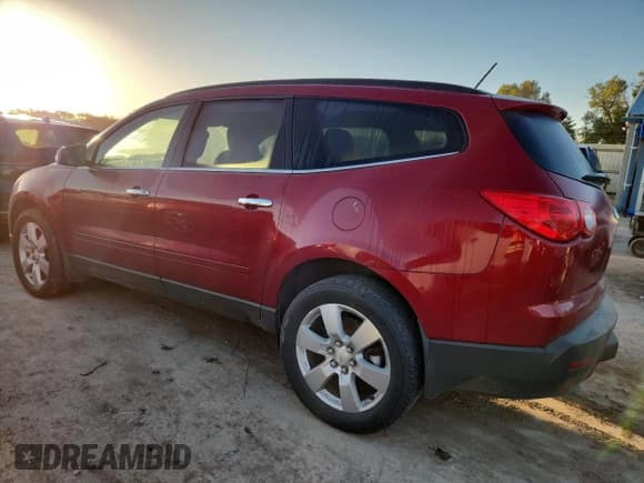 ✅ 2012 Chevrolet Traverse 1LT • VIN: 1GNKRGED7CJ364778 • Lot: 86067885. Listed on Copart with 272,949 mi. Free auction sales archive from the USA and detailed vehicle history report at DreamBid. Image 2.