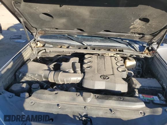 ✅ 2015 Toyota 4Runner Limited • VIN: JTEBU5JR4F5213323 • Lot: 87286475. Listed on Copart with 144,886 mi. Free auction sales archive from the USA and detailed vehicle history report at DreamBid. Image 12.