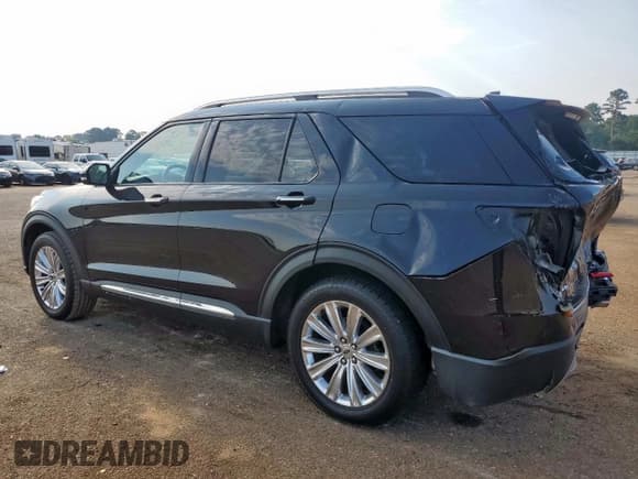 ✅ 2022 Ford Explorer Limited • VIN: 1FMSK7FH1NGB07979 • Lot: 89617725. Wystawiony na Copart z przebiegiem 49 220 mil. Bezpłatny archiwum sprzedaży aukcyjnych z USA i szczegółowy raport historii pojazdu na DreamBid. Zdjęcie 2.