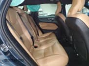 ✅ 2019 Volvo XC60 Inscription • VIN: LYV102RL6KB246814 • Lot: 64634585. Listed on Copart with 81,691 mi. Free auction sales archive from the USA and detailed vehicle history report at DreamBid. Image 11.