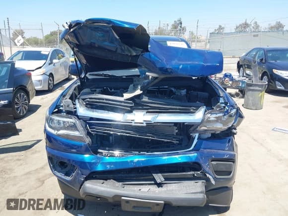 ✅ 2020 Chevrolet Colorado 2WD LT • VIN: 1GCGSCEA6L1103448 • Lot: 42816246. Wystawiony na IAAI z przebiegiem 53 499 mil. Bezpłatny archiwum sprzedaży aukcyjnych z USA i szczegółowy raport historii pojazdu na DreamBid. Zdjęcie 12.