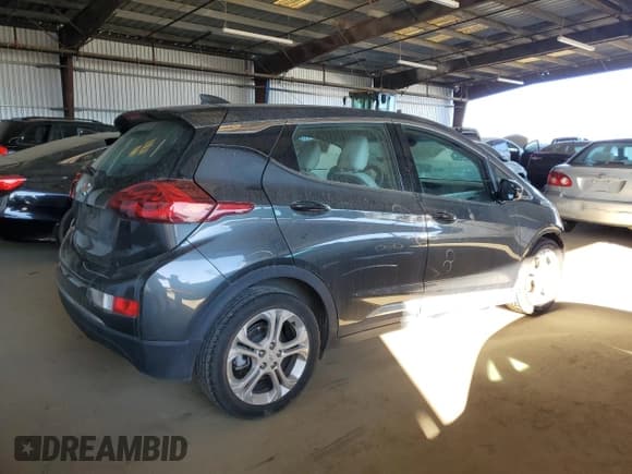 ✅ 2020 Chevrolet Bolt EV LT • VIN: 1G1FY6S01L4141328 • Lot: 47409035. Wystawiony na Copart z przebiegiem 33 866 mil. Bezpłatny archiwum sprzedaży aukcyjnych z USA i szczegółowy raport historii pojazdu na DreamBid. Zdjęcie 3.