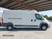 ✅ 2017 Ram ProMaster Cargo • VIN: 3C6TRVDG3HE536684 • Lot: 43733341. Wystawiony na IAAI z przebiegiem 70 746 mil. Bezpłatny archiwum sprzedaży aukcyjnych z USA i szczegółowy raport historii pojazdu na DreamBid. Zdjęcie 13.
