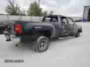 2008 Chevrolet Silverado 3500HD DRW LTZ с VIN 1GCJK33658F117582, выставлен на аукционе Copart как лот 78174364 с пробегом Не указан миль и На запчасти • Non repairable. История ставок и продаж доступна на DreamBid. Изображение 3.