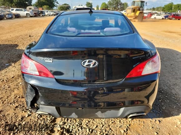 ✅ 2010 Hyundai Genesis Coupe • VIN: KMHHT6KD9AU009993 • Lot: 84393205. Wystawiony na Copart z przebiegiem 129 848 mil. Bezpłatny archiwum sprzedaży aukcyjnych z USA i szczegółowy raport historii pojazdu na DreamBid. Zdjęcie 6.