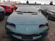 1997 Chevrolet Camaro z VIN 2G1FP22K2V2110191, wystawiony jako Copart lot #45376395 z przebiegiem Nie podano mil oraz Szkoda całkowita • Salvage title. Historia ofert i sprzedaży dostępna na DreamBid. Obrazek 5.