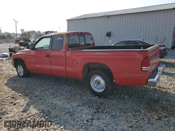 ✅ 1997 Dodge Dakota • VIN: 1B7GL23X0VS113985 • Lot: 76009264. Wystawiony na Copart z przebiegiem 99 015 mil. Bezpłatny archiwum sprzedaży aukcyjnych z USA i szczegółowy raport historii pojazdu na DreamBid. Zdjęcie 2.