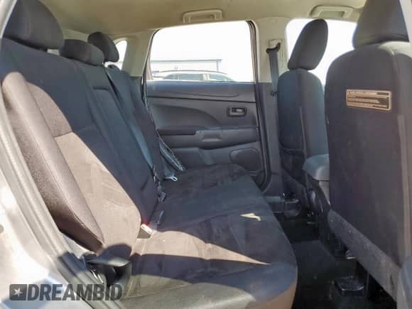 2013 Mitsubishi Outlander ES z VIN 4A4AR3AU7DE002388, wystawiony jako Copart lot #71191145 z przebiegiem 210 627 mil mil oraz Szkoda całkowita • Salvage title. Historia ofert i sprzedaży dostępna na DreamBid. Obrazek 11.