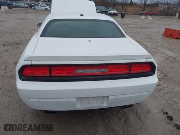 ✅ 2013 Dodge Challenger Rallye Redline • VIN: 2C3CDYAG3DH676556 • Lot: 41237128. Wystawiony na IAAI z przebiegiem 60 472 mil. Bezpłatny archiwum sprzedaży aukcyjnych z USA i szczegółowy raport historii pojazdu na DreamBid. Zdjęcie 16.