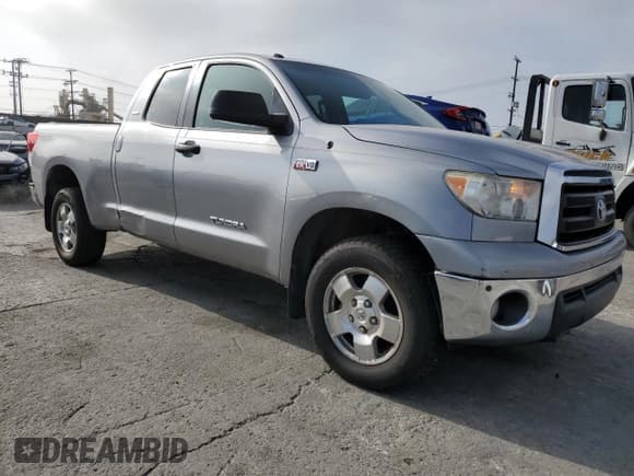 ✅ 2010 Toyota Tundra • VIN: 5TFUW5F11AX150513 • Lot: 46701115. Listed on Copart with 274,390 mi. Free auction sales archive from the USA and detailed vehicle history report at DreamBid. Image 4.