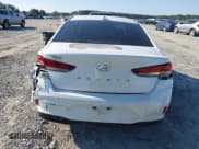 ✅ 2018 Hyundai Sonata SEL • VIN: 5NPE34AF0JH627356 • Lot: 43206201. Listed on IAAI with 128,773 mi. Free auction sales archive from the USA and detailed vehicle history report at DreamBid. Image 16.