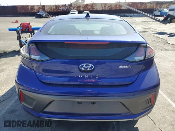 2020 Hyundai Ioniq SE с VIN KMHC75LJ1LU068620, выставлен на аукционе Copart как лот 85010465 с пробегом 28 602 миль миль и Списание • Salvage title. История ставок и продаж доступна на DreamBid. Изображение 6.