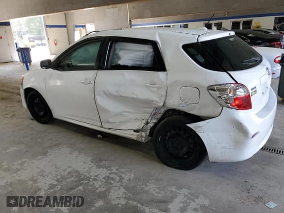 ✅ 2010 Toyota Matrix • VIN: 2T1KU4EE7AC443505 • Lot: 81934615. Wystawiony na Copart z przebiegiem 218 888 mil. Bezpłatny archiwum sprzedaży aukcyjnych z USA i szczegółowy raport historii pojazdu na DreamBid. Zdjęcie 2.