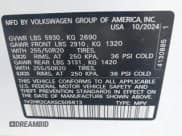 ✅ 2025 Volkswagen Atlas SE • VIN: 1V2HR2CAXSC505813 • Lot: 42149407. Listed on IAAI with 19,160 mi. Free auction sales archive from the USA and detailed vehicle history report at DreamBid. Image 9.