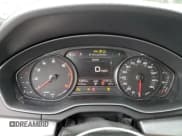 ✅ 2020 Audi Q5 Premium • VIN: WA1ANAFY8L2075749 • Lot: 81255645. Wystawiony na Copart z przebiegiem 52 833 mil. Bezpłatny archiwum sprzedaży aukcyjnych z USA i szczegółowy raport historii pojazdu na DreamBid. Zdjęcie 9.