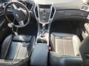 ✅ 2012 Cadillac SRX Luxury Collection • VIN: 3GYFNAE36CS626602 • Lot: 71824735. Wystawiony na Copart z przebiegiem 86 755 mil. Bezpłatny archiwum sprzedaży aukcyjnych z USA i szczegółowy raport historii pojazdu na DreamBid. Zdjęcie 8.