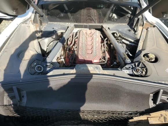 ✅ 2023 Chevrolet Corvette 2LT • VIN: 1G1YB2D44P5101814 • Lot: 69844295. Wystawiony na Copart z przebiegiem 22 831 mil. Bezpłatny archiwum sprzedaży aukcyjnych z USA i szczegółowy raport historii pojazdu na DreamBid. Zdjęcie 11.