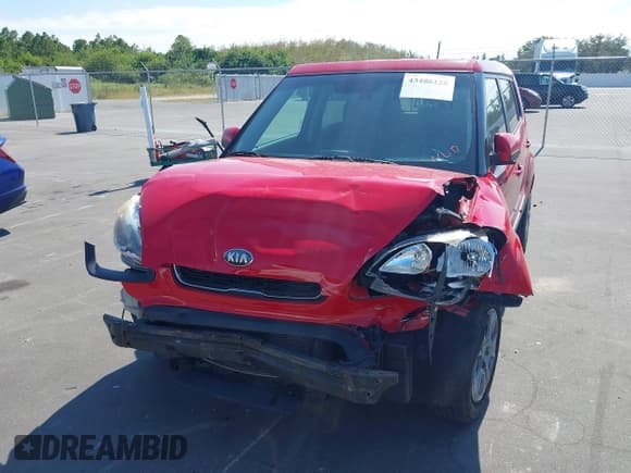 ✅ 2013 Kia Soul • VIN: KNDJT2A55D7593143 • Lot: 43486128. Wystawiony na IAAI z przebiegiem 128 286 mil. Bezpłatny archiwum sprzedaży aukcyjnych z USA i szczegółowy raport historii pojazdu na DreamBid. Zdjęcie 13.