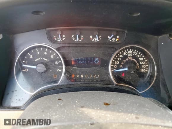 ✅ 2012 Ford F-150 XL • VIN: 1FTEW1CM0CKE04708 • Lot: 70294935. Listed on Copart with 399,692 mi. Free auction sales archive from the USA and detailed vehicle history report at DreamBid. Image 9.