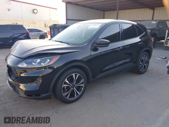 ✅ 2022 Ford Escape SE • VIN: 1FMCU0G63NUB51681 • Lot: 43400459. Wystawiony na IAAI z przebiegiem 38 707 mil. Bezpłatny archiwum sprzedaży aukcyjnych z USA i szczegółowy raport historii pojazdu na DreamBid. Zdjęcie 2.