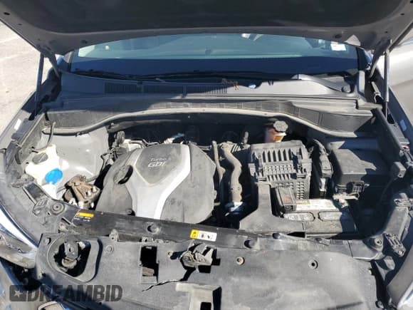 ✅ 2013 Hyundai Santa Fe Sport • VIN: 5XYZU3LA7DG105393 • Lot: 87478205. Listed on Copart with 63,677 mi. Free auction sales archive from the USA and detailed vehicle history report at DreamBid. Image 12.