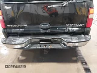 ✅ 2002 Chevrolet Suburban Z71 • VIN: 3GNFK16ZX2G334316 • Лот: 42452821. Опубликован ранее на IAAI с пробегом 208 923 миль. Бесплатный доступ к архиву аукционных продаж из США и подробный отчёт об истории автомобиля на DreamBid. Изображение 6.