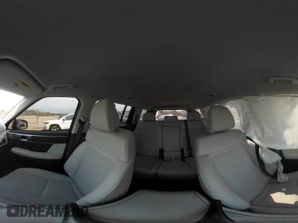 2025 Hyundai Santa Fe SEL с VIN 5NMP24GL7SH082716, выставлен на аукционе IAAI как лот 41765460 с пробегом 3 733 миль миль и . История ставок и продаж доступна на DreamBid. Изображение 19.