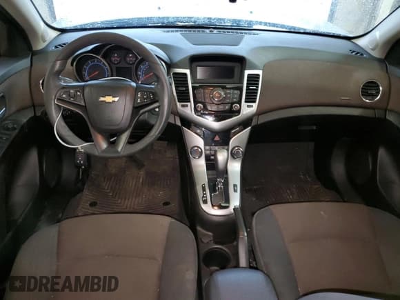✅ 2015 Chevrolet Cruze LT • VIN: 1G1PC5SB3F7181007 • Lot: 43111313. Listed on Copart with 159,163 mi. Free auction sales archive from the USA and detailed vehicle history report at DreamBid. Image 8.