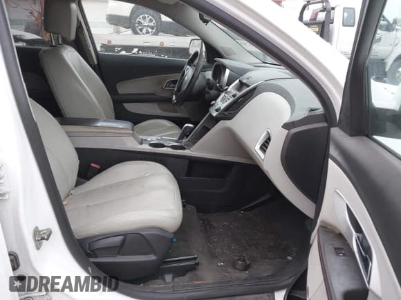 ✅ 2010 Chevrolet Equinox 1LT • VIN: 2CNFLEEY4A6210862 • Lot: 43587033. Listed on IAAI with 199,313 mi. Free auction sales archive from the USA and detailed vehicle history report at DreamBid. Image 5.
