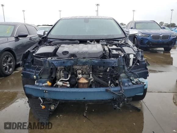 ✅ 2019 Chevrolet Impala Premier • VIN: 2G1105S38K9136855 • Лот: 74446154. Опубликован ранее на Copart с пробегом Не указан. Бесплатный доступ к архиву аукционных продаж из США и подробный отчёт об истории автомобиля на DreamBid. Изображение 5.