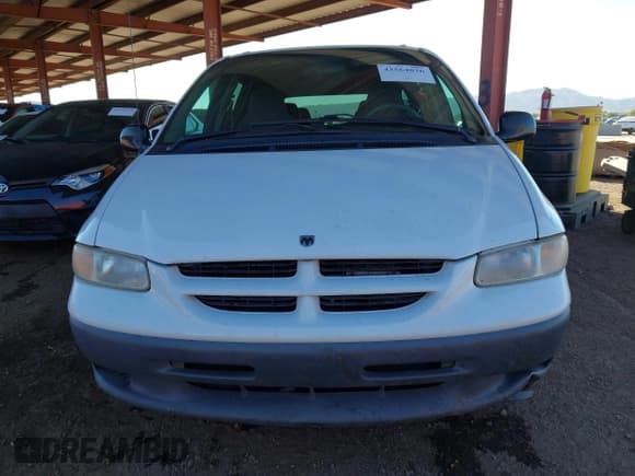 ✅ 2000 Dodge Caravan SE • VIN: 1B4GP44G4YB581993 • Lot: 43564036. Listed on IAAI with 89,748 mi. Free auction sales archive from the USA and detailed vehicle history report at DreamBid. Image 13.
