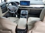 ✅ 2021 Lincoln Nautilus Standard • VIN: 2LMPJ6J94MBL11303 • Lot: 83867594. Wystawiony na Copart z przebiegiem 98 452 mil. Bezpłatny archiwum sprzedaży aukcyjnych z USA i szczegółowy raport historii pojazdu na DreamBid. Zdjęcie 8.