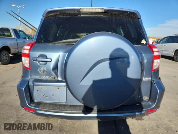 ✅ 2010 Toyota RAV4 Limited • VIN: 2T3DK4DV3AW031782 • Lot: 91540825. Listed on Copart with 185,474 mi. Free auction sales archive from the USA and detailed vehicle history report at DreamBid. Image 6.