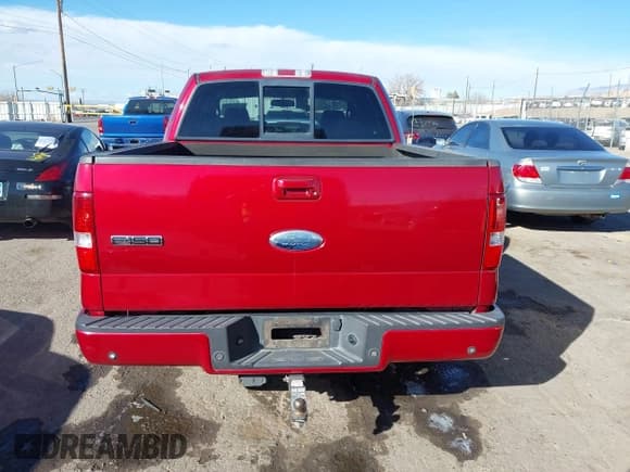 ✅ 2008 Ford F-150 XLT • VIN: 1FTPW12V68KB95503 • Lot: 41631478. Wystawiony na IAAI z przebiegiem 118 534 mil. Bezpłatny archiwum sprzedaży aukcyjnych z USA i szczegółowy raport historii pojazdu na DreamBid. Zdjęcie 17.