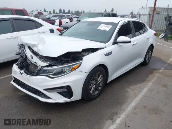 ✅ 2019 Kia Optima S • VIN: 5XXGT4L38KG372285 • Lot: 43799919. Listed on IAAI with 79,062 mi. Free auction sales archive from the USA and detailed vehicle history report at DreamBid. Image 22.