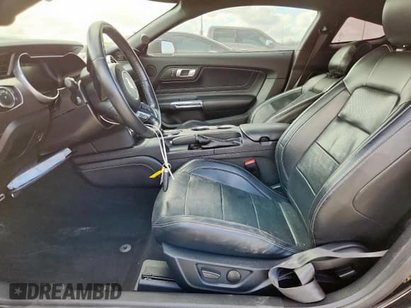 ✅ 2020 Ford Mustang EcoBoost • VIN: 1FA6P8TH0L5146448 • Lot: 92002285. Listed on Copart with 36,040 mi. Free auction sales archive from the USA and detailed vehicle history report at DreamBid. Image 7.