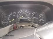 ✅ 2000 GMC Sierra 1500 SLE • VIN: 2GTEC19T3Y1302186 • Lot: 43560936. Wystawiony na IAAI z przebiegiem Nie podano. Bezpłatny archiwum sprzedaży aukcyjnych z USA i szczegółowy raport historii pojazdu na DreamBid. Zdjęcie 7.