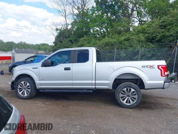✅ 2017 Ford F-150 XL • VIN: 1FTEX1EP5HFC32258 • Lot: 42224816. Listed on IAAI with 68,263 mi. Free auction sales archive from the USA and detailed vehicle history report at DreamBid. Image 14.