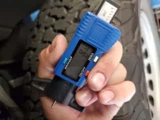 2020 Chevrolet Silverado 1500 Work Truck с VIN 1GCRYAEF8LZ185255, выставлен на аукционе IAAI как лот 43101671 с пробегом 181 159 миль миль и . История ставок и продаж доступна на DreamBid. Изображение 1.