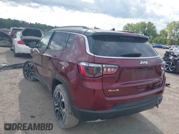 ✅ 2022 Jeep Compass Limited • VIN: 3C4NJDCB8NT108917 • Lot: 43103913. Listed on IAAI with 40,586 mi. Free auction sales archive from the USA and detailed vehicle history report at DreamBid. Image 3.