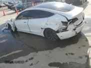 ✅ 2018 Tesla Model 3 Long Range Battery • VIN: 5YJ3E1EB1JF067806 • Lot: 89814935. Wystawiony na Copart z przebiegiem 100 816 mil. Bezpłatny archiwum sprzedaży aukcyjnych z USA i szczegółowy raport historii pojazdu na DreamBid. Zdjęcie 2.