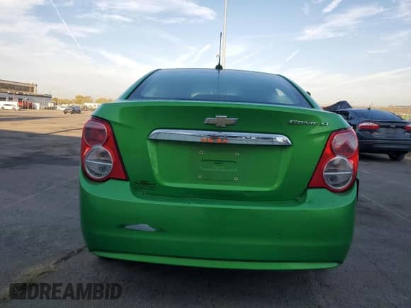 2015 Chevrolet Sonic LT с VIN 1G1JC5SH4F4163398, выставлен на аукционе Copart как лот 71773444 с пробегом 121 909 миль миль и Списание • Salvage title. История ставок и продаж доступна на DreamBid. Изображение 6.